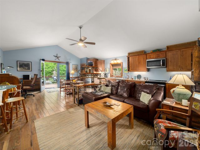 345 Moorehill Drive, Waynesville, NC 28786