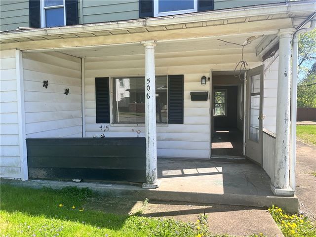 506 E Division St, New Castle, PA 16101