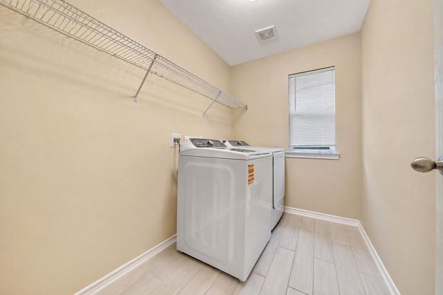 2224 Shady Pine Dr, Conroe, TX 77301