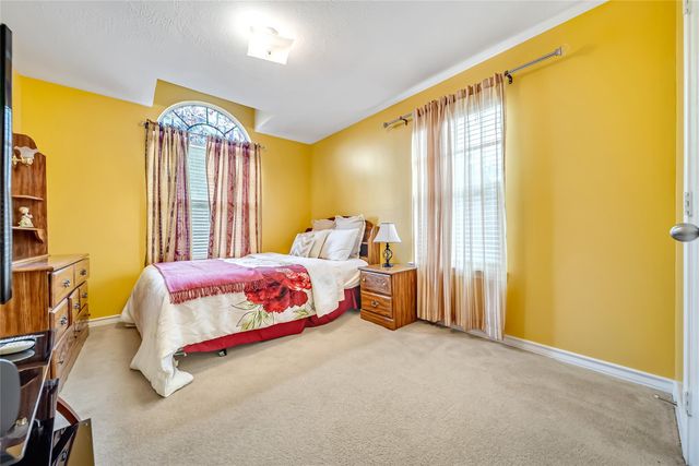 2224 Shady Pine Dr, Conroe, TX 77301