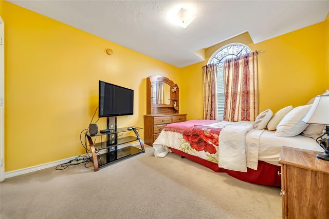 2224 Shady Pine Dr, Conroe, TX 77301