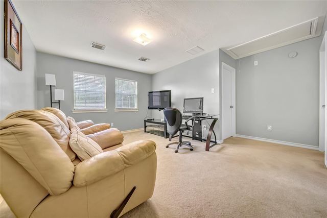 2224 Shady Pine Dr, Conroe, TX 77301