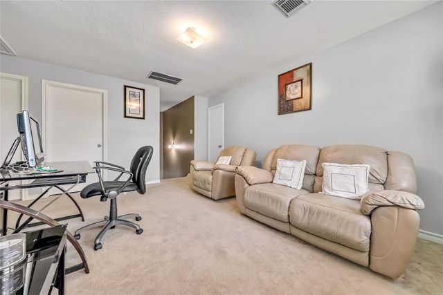 2224 Shady Pine Dr, Conroe, TX 77301