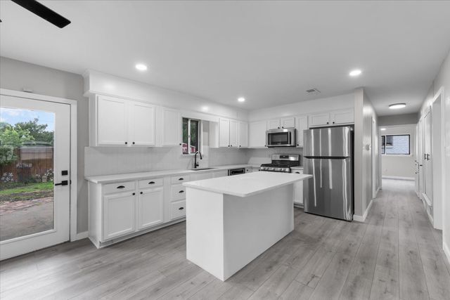 430 Beverly Drive, Richardson, TX 75080