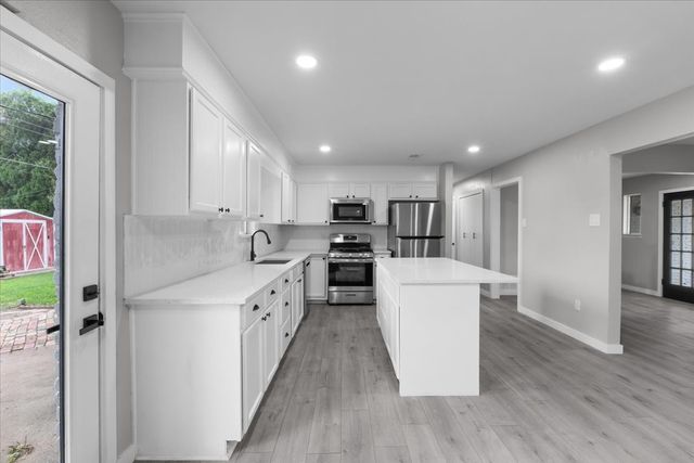430 Beverly Drive, Richardson, TX 75080
