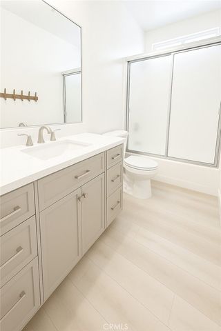 2124 Hermosa Avenue 6, Hermosa Beach, CA 90254