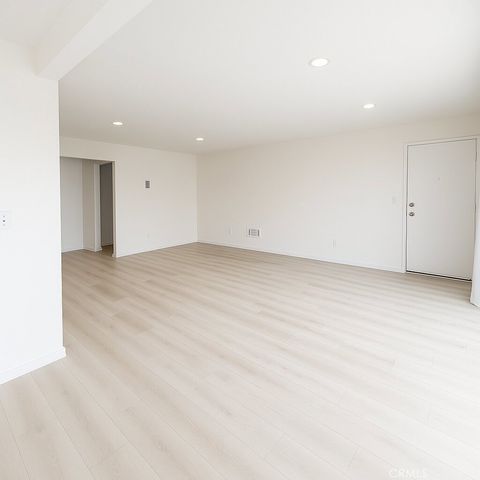 2124 Hermosa Avenue 6, Hermosa Beach, CA 90254