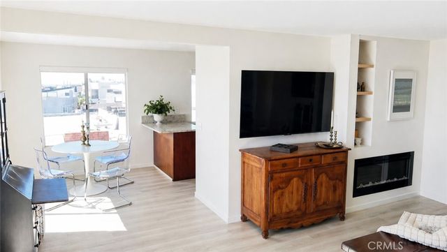 2124 Hermosa Avenue 6, Hermosa Beach, CA 90254