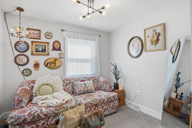 1507 W 38th Street, Davenport, IA 52806