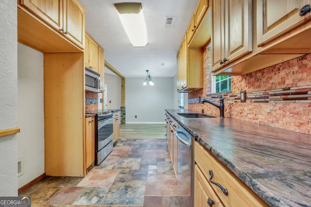 1203 Dried Creek Court, Mcdonough, GA 30252
