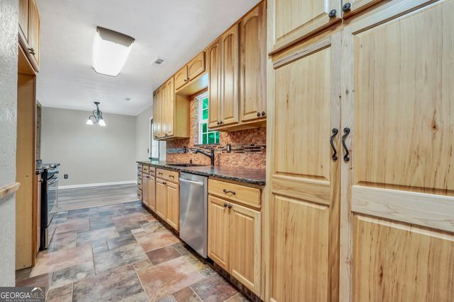 1203 Dried Creek Court, Mcdonough, GA 30252