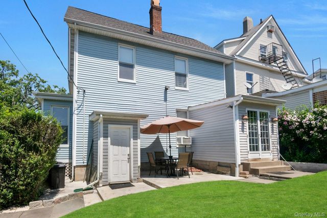 20 Waller Avenue, Ossining, NY 10562
