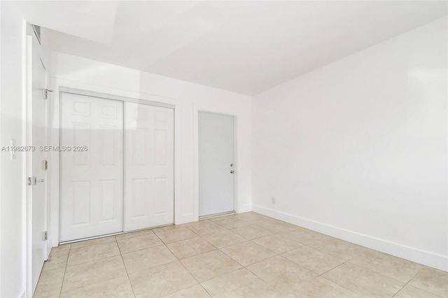 407 SE 9th Court 3, Hallandale Beach, FL 33009