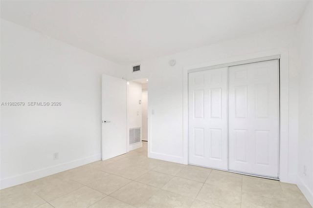 407 SE 9th Court 3, Hallandale Beach, FL 33009