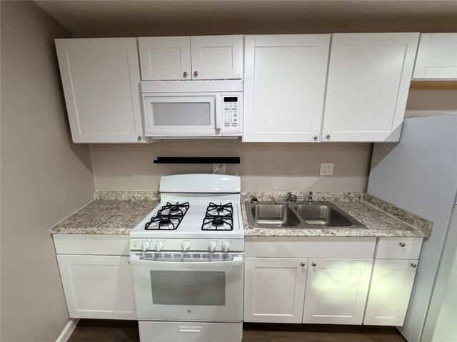 13217 Player Street B, Houston, TX 77045