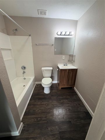 13217 Player Street B, Houston, TX 77045