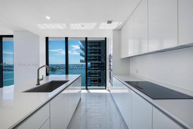 700 NE 24th 3107, Miami, FL 33137