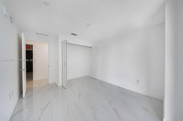 700 NE 24th 3107, Miami, FL 33137