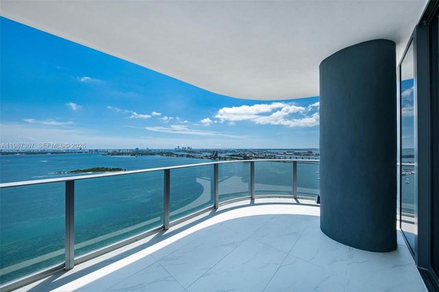 700 NE 24th 3107, Miami, FL 33137