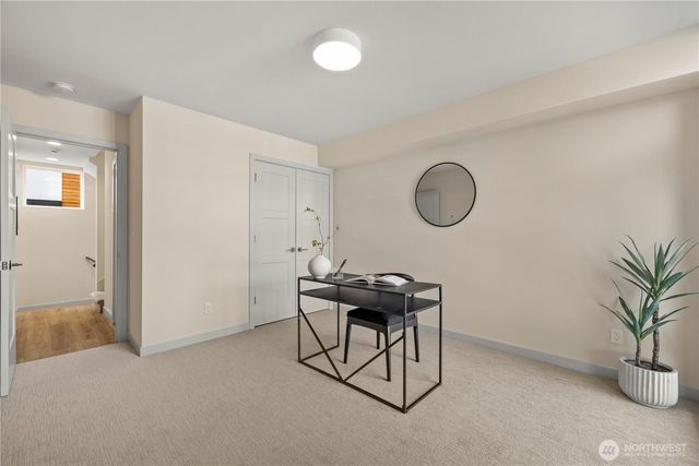 903 A NW 56th Street, Seattle, WA 98107