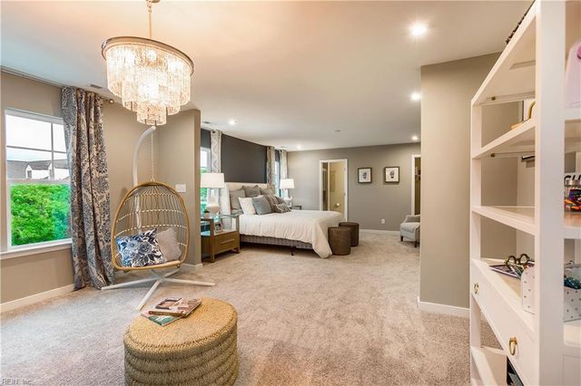 101 Peck LN, Suffolk, VA 23434