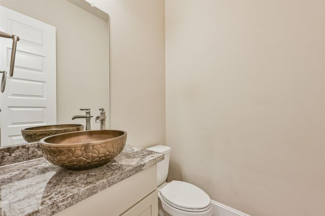 2810 Cumberland Drive, Texas City, TX 77568