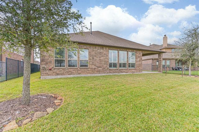 2810 Cumberland Drive, Texas City, TX 77568