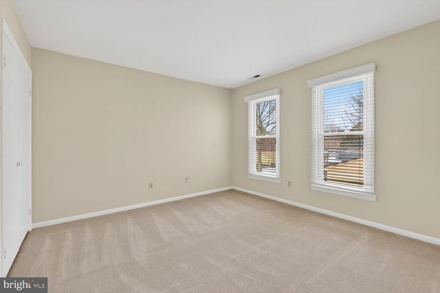 9926 GREAT OAKS WAY, Fairfax, VA 22030