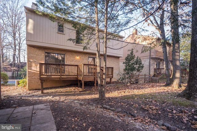 9926 GREAT OAKS WAY, Fairfax, VA 22030