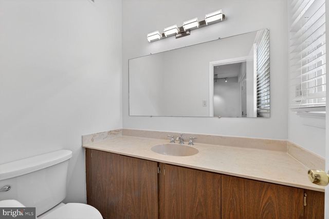 9926 GREAT OAKS WAY, Fairfax, VA 22030