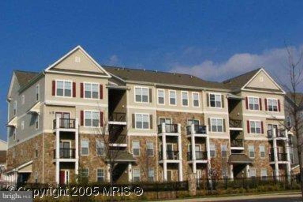 13377-K CONNOR DR, Centreville, VA 20120