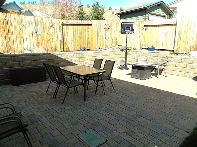 2839 Glacier Drive, Klamath Falls, OR 97603