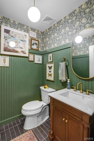 31 Santa Anita Drive, Maryville, IL 62062