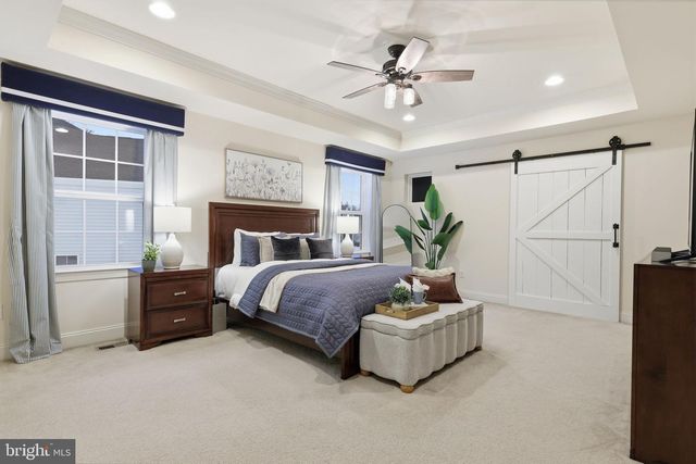 325 MYSTIC VIEW CIR, Doylestown, PA 18901