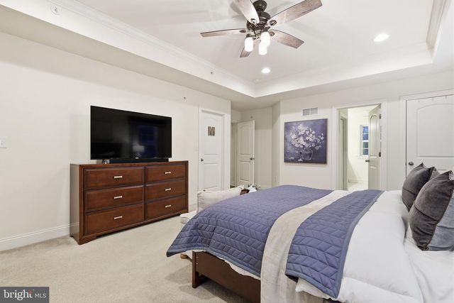 325 MYSTIC VIEW CIR, Doylestown, PA 18901