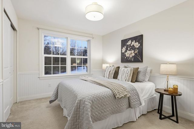 325 MYSTIC VIEW CIR, Doylestown, PA 18901