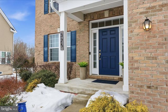 325 MYSTIC VIEW CIR, Doylestown, PA 18901