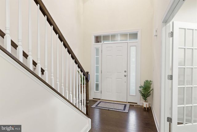 325 MYSTIC VIEW CIR, Doylestown, PA 18901