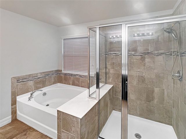 2438 CHATEAU LOOP, Kissimmee, FL 34741