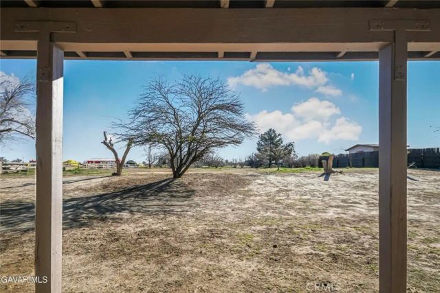 37324 97th Street East, Littlerock, CA 93543