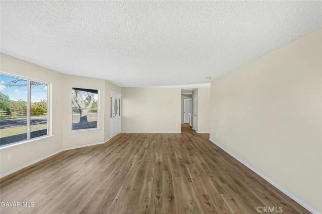 37324 97th Street East, Littlerock, CA 93543