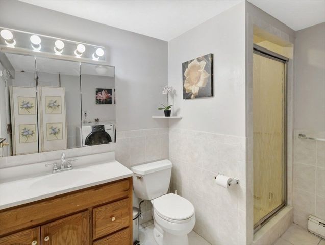 22 Susan Dr, Saugus, MA 01906