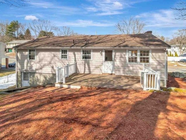 22 Susan Dr, Saugus, MA 01906