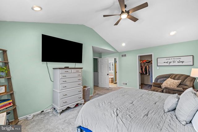 700 RIDGE DR, Douglassville, PA 19518