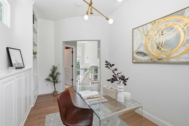8265 Skyline Circle, Oakland, CA 94605