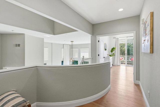 8265 Skyline Circle, Oakland, CA 94605
