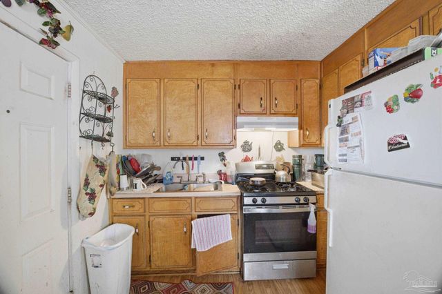 3329 Marcus Dr, Pensacola, FL 32503