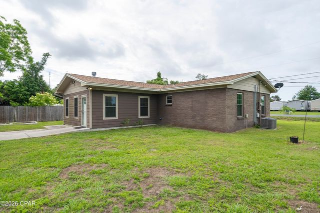 2131 E 26th Street, Panama City, FL 32405