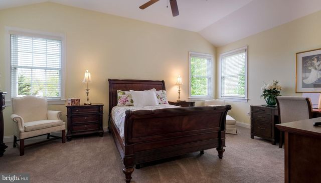 2235 WENTZ LN, Schwenksville, PA 19473