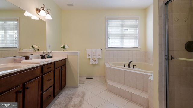 2235 WENTZ LN, Schwenksville, PA 19473